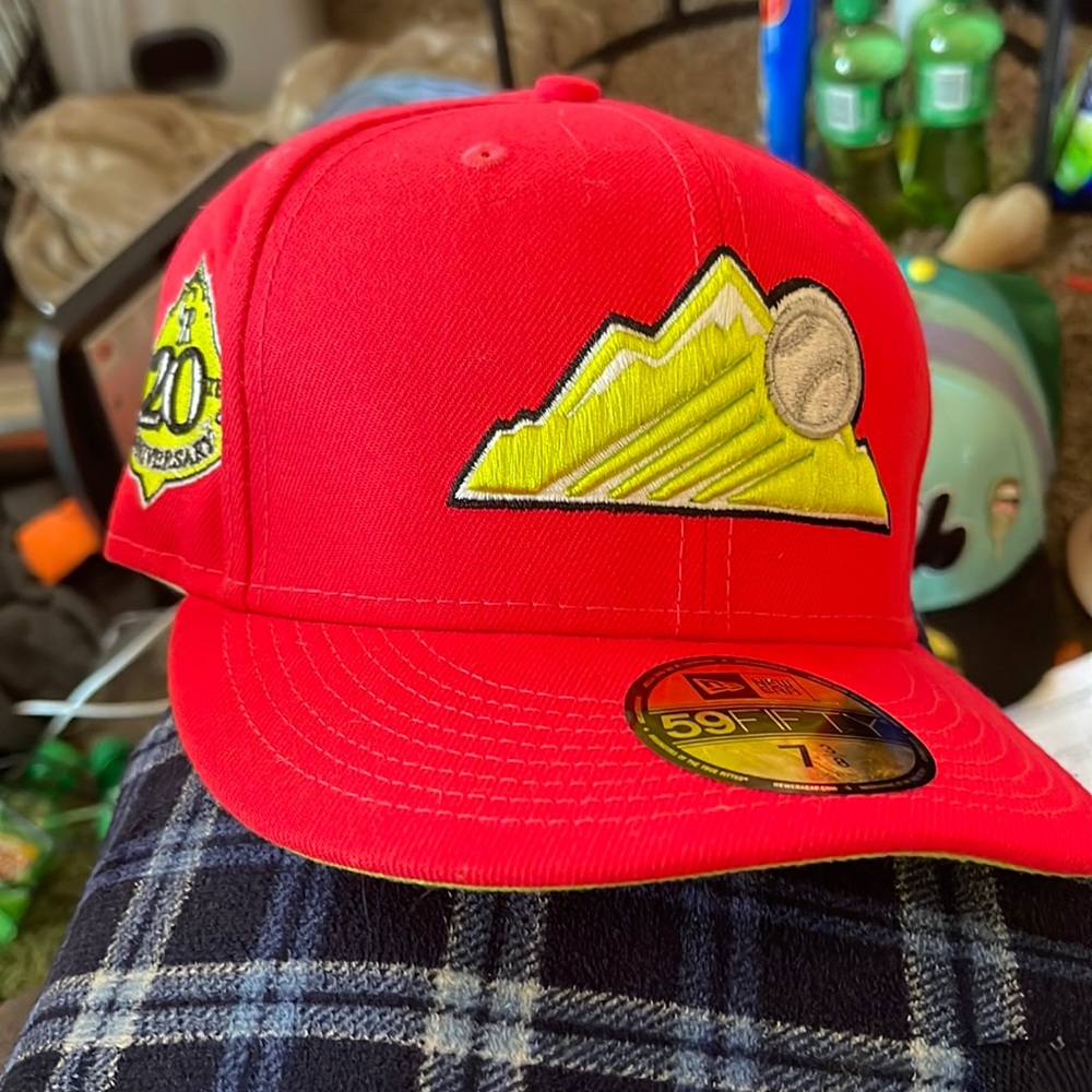 Hat Club Exclusive New Era 59/50 High Voltage Rockies 20th An. MTN IRD 7 3/8